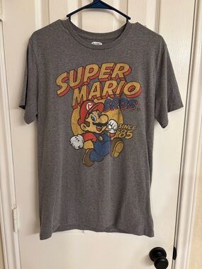 Old Navy Men's Super Mario Bros Graphic Print Crew Neck T-Shirt Size Medium